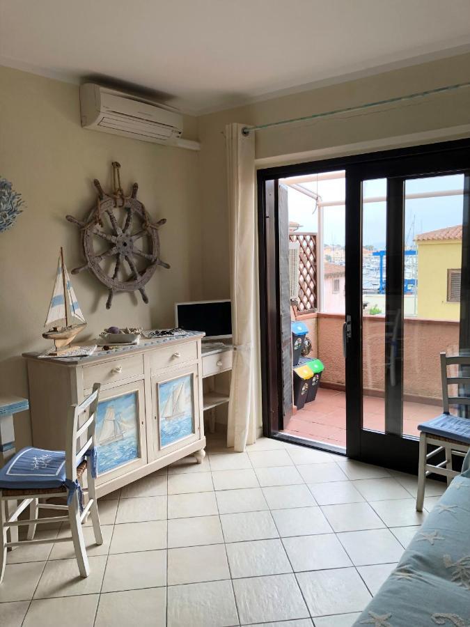 The Home Palau Luaran gambar